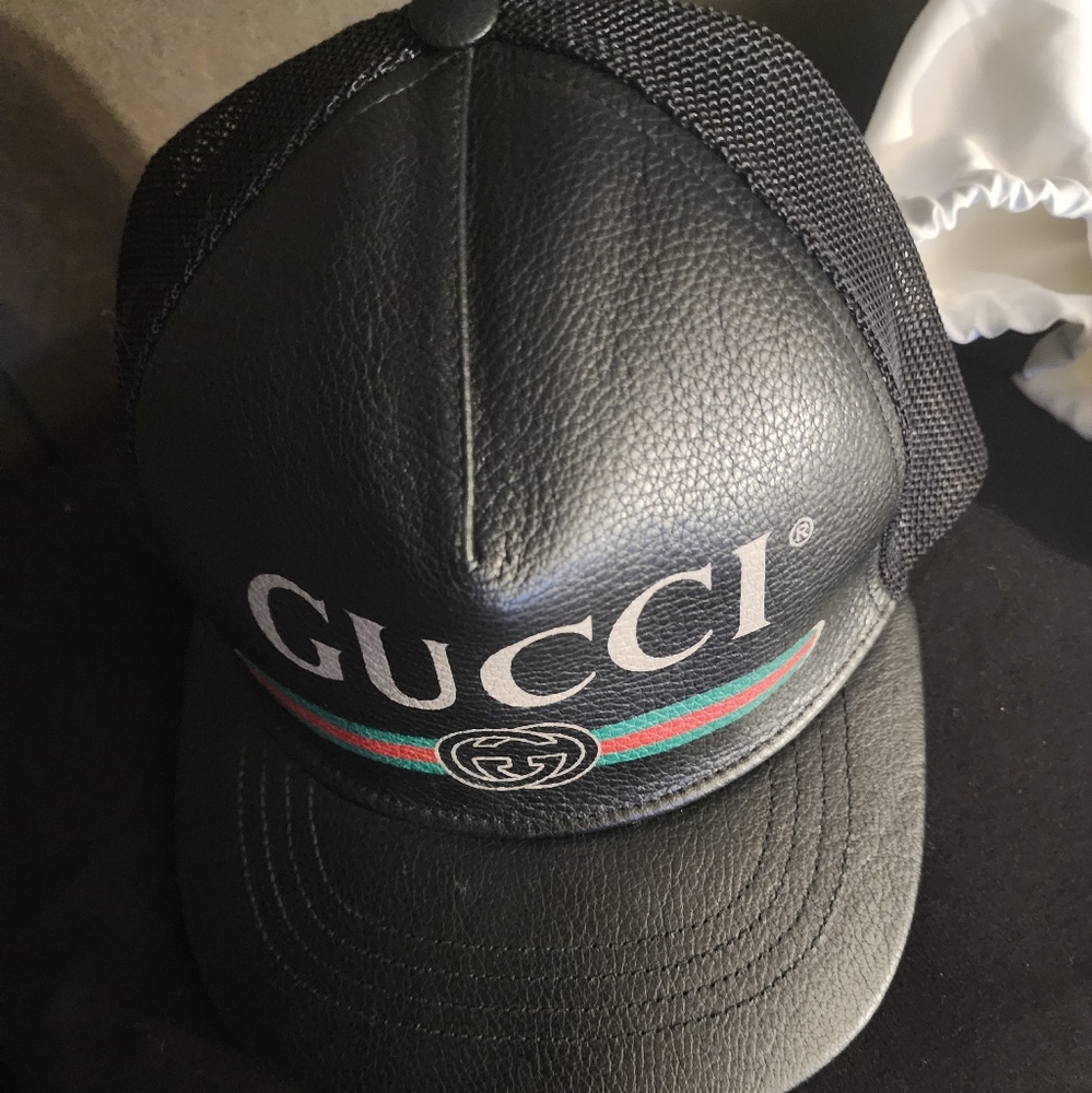Gucci Trucker Hat (calfskin)